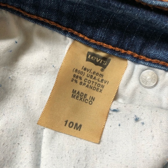 Women’s Levi’s Jeans - Picture 4 of 4